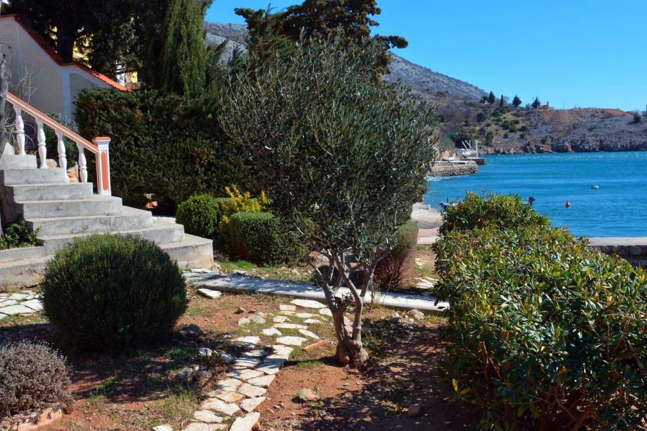 Holiday House Maretta - Apartment No 1 Lukovo Šugarje エクステリア 写真