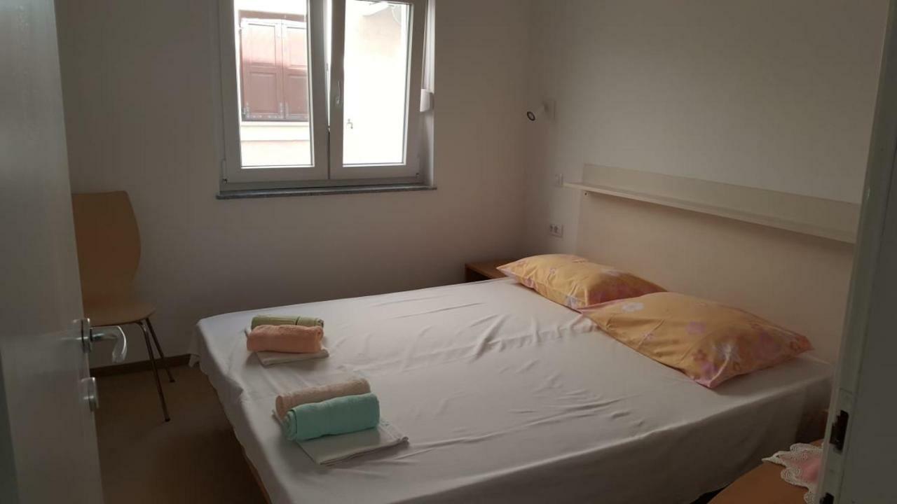 Holiday House Maretta - Apartment No 1 Lukovo Šugarje エクステリア 写真