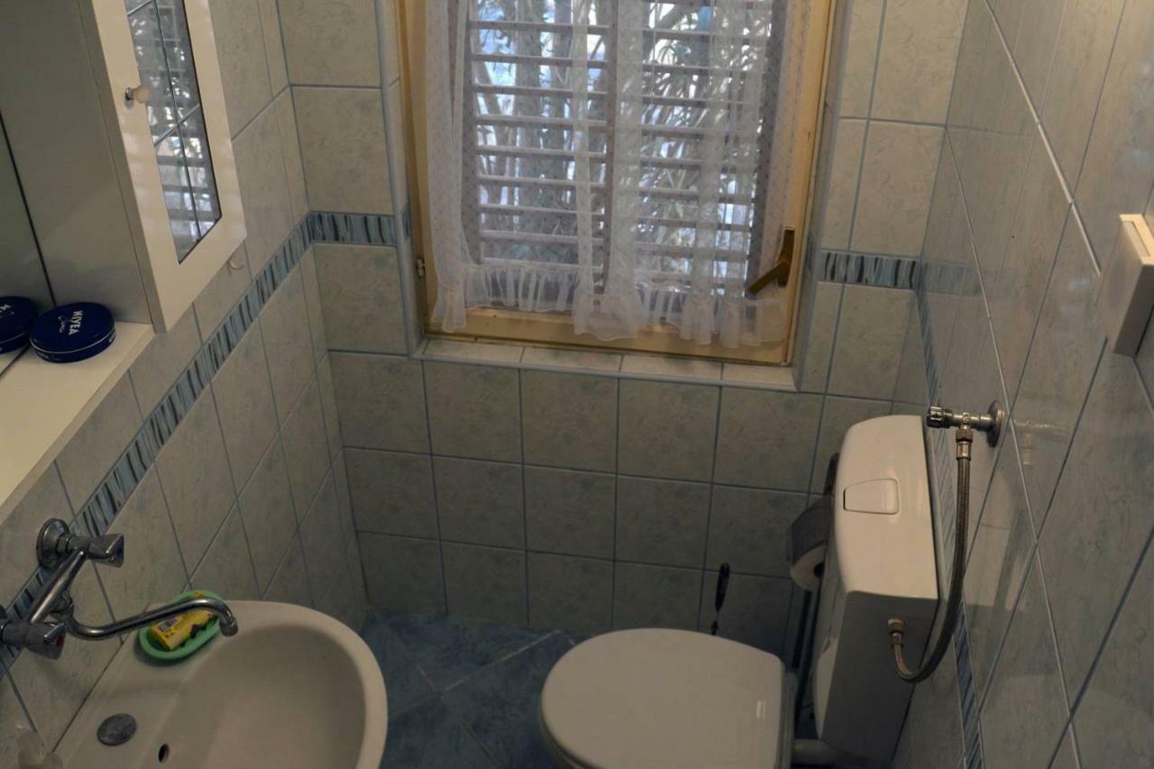 Holiday House Maretta - Apartment No 1 Lukovo Šugarje エクステリア 写真